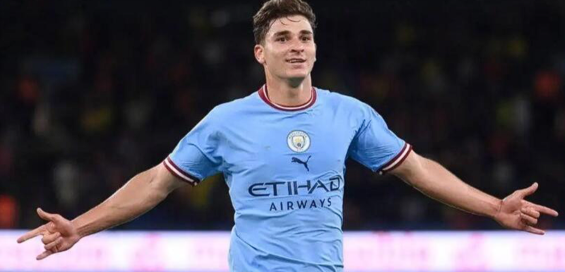 阿森纳夏窗引援新动向:阿尔瓦雷斯成潜在目标