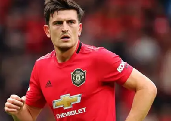 马奎尔状态回升引热议:能否重返英格兰世界杯阵容成焦点