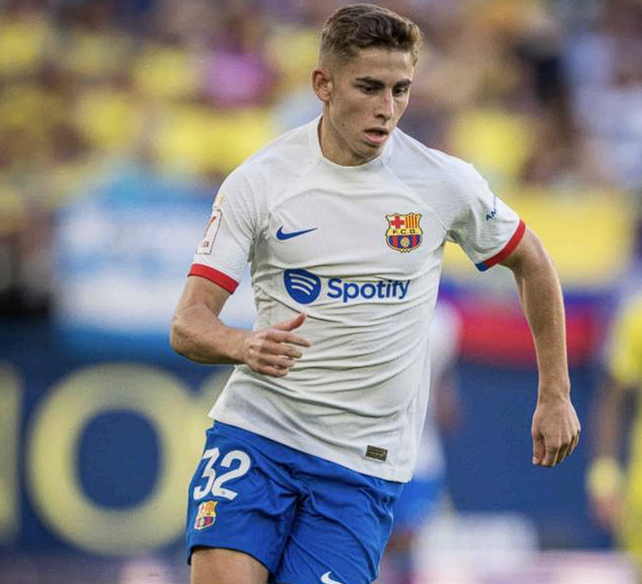 费尔明续约巴萨至2031年：实力获认可，忠诚赢未来