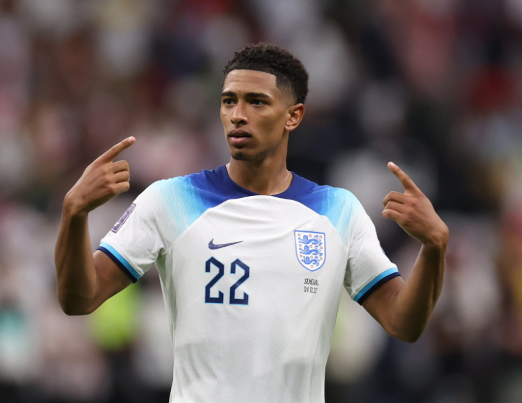 皇马备战西甲关键战：米利唐、贝林厄姆缺席合练，<a href='/news/tag/1095202.html' style='color: blue;'>罗德里</a>戈室内训